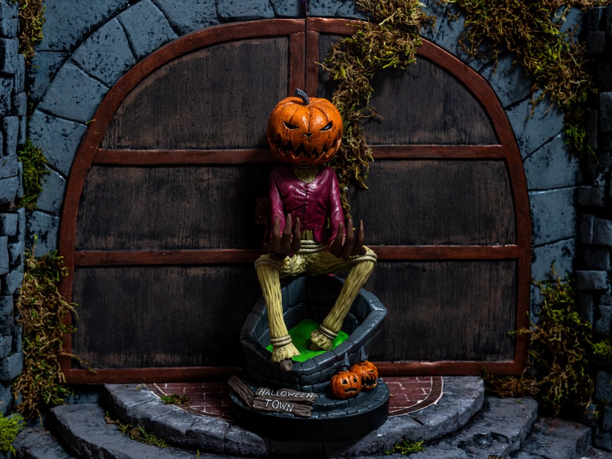 NIGHTMARE BEFORE XMAS - Pumpkin - Controller & Phone Support - 20cm