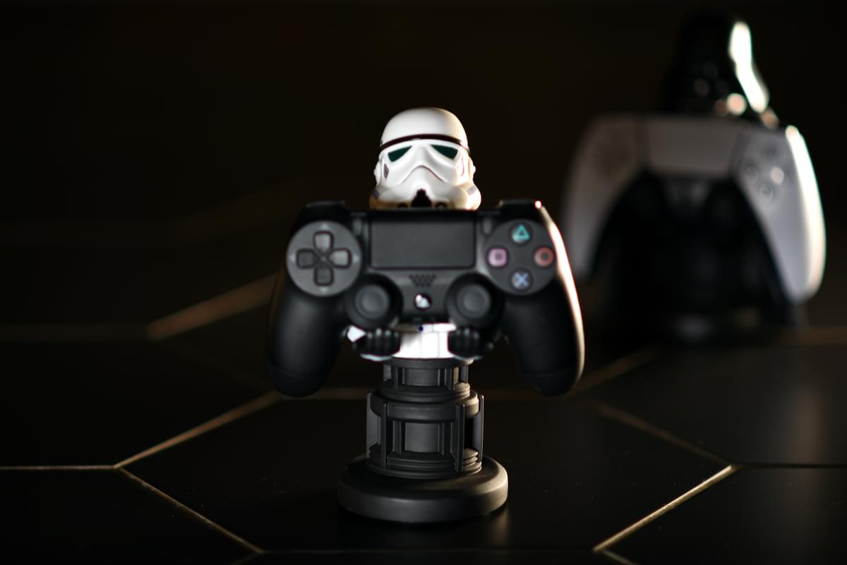 STAR WARS - Darth Vader - Controller & Phone Support - 20cm