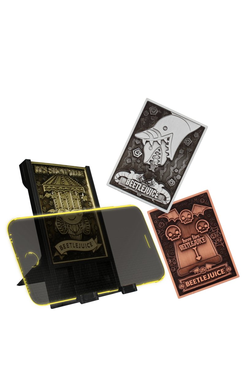 BEETLEJUICE - Starter Pack of 3 Digiplates + Interchangeable Stand