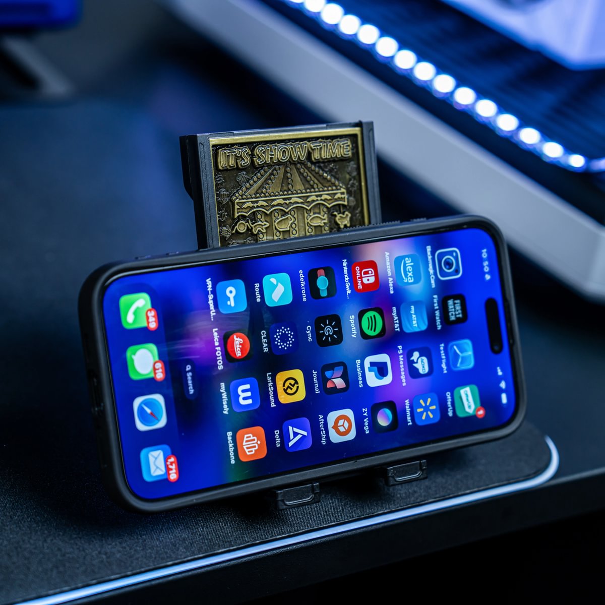 BEETLEJUICE - Starter Pack of 3 Digiplates + Interchangeable Stand