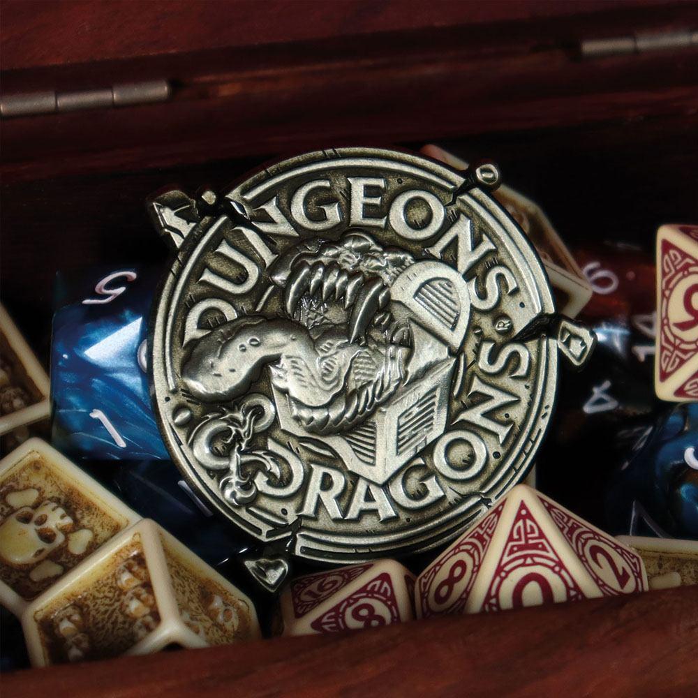 DUNGEONS & DRAGONS - Limited Edition Pin's '9.5x1.5x14.5cm'