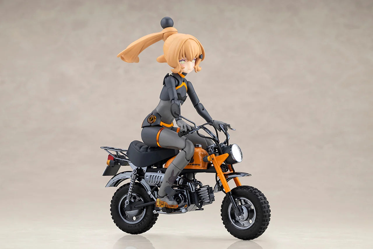 MEGAMI DEVICE - Model Kit PUNI MOFU Racing Tu with Honda Z50 J-1