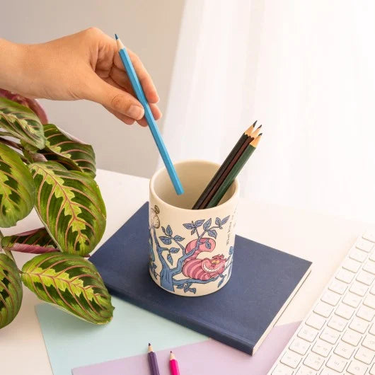 ALICE IN WONDERLAND - Ceramic Pencil Holder