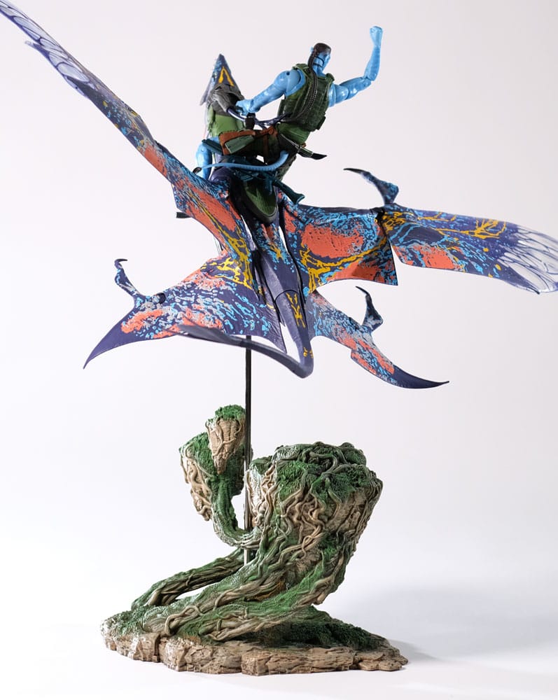AVATAR LA VOIE DE L'EAU - Recom Quaritch & RDA Banshee - Figure 18cm