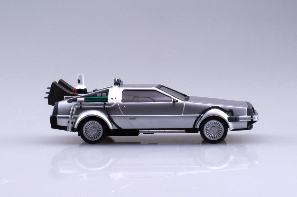 BACK TO THE FUTURE 2 - Delorean - Model Kit 1/43 10cm