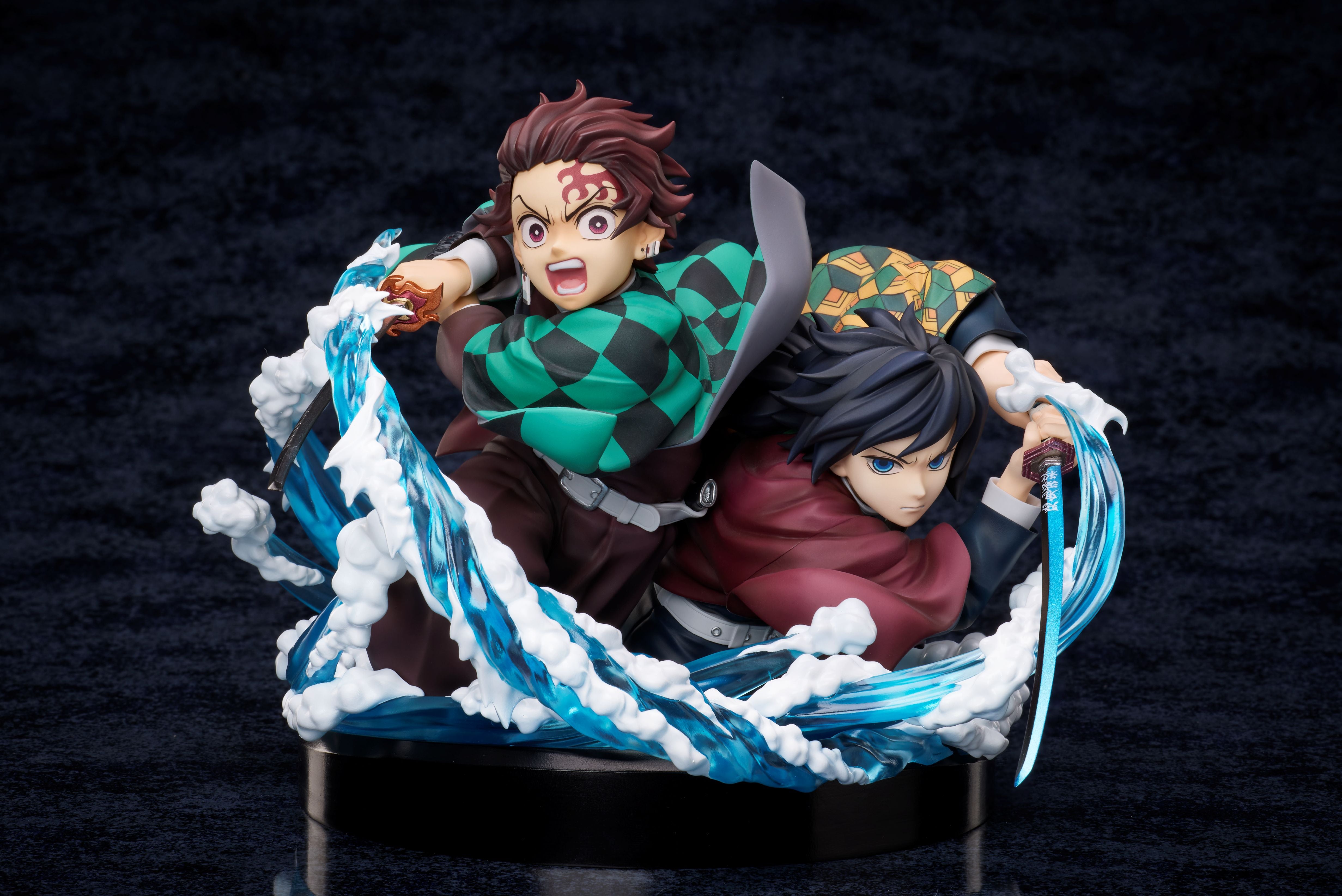 DEMON SLAYER - Tanjiro & Giyuu - Statue 13cm