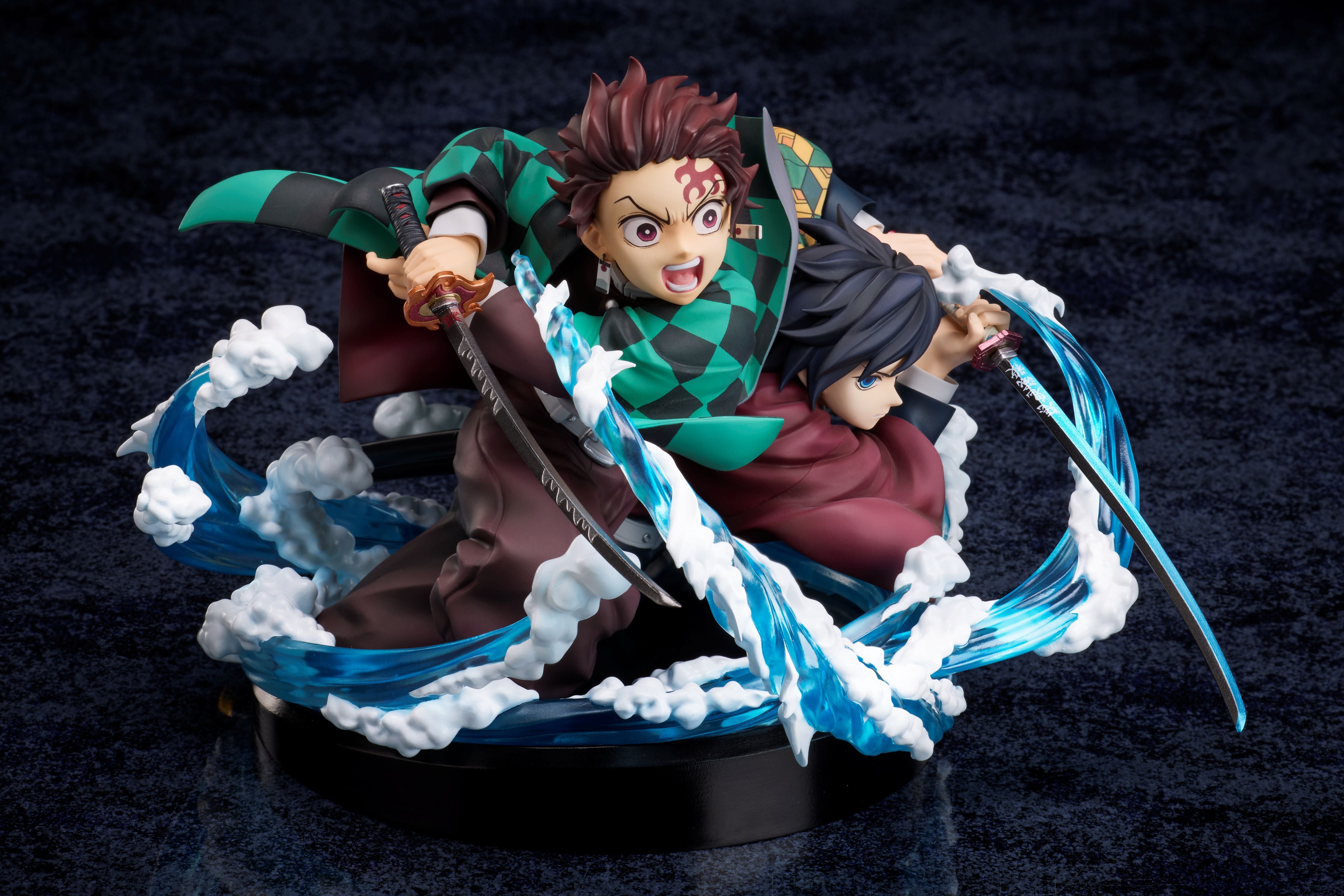 DEMON SLAYER - Tanjiro & Giyuu - Statue 13cm