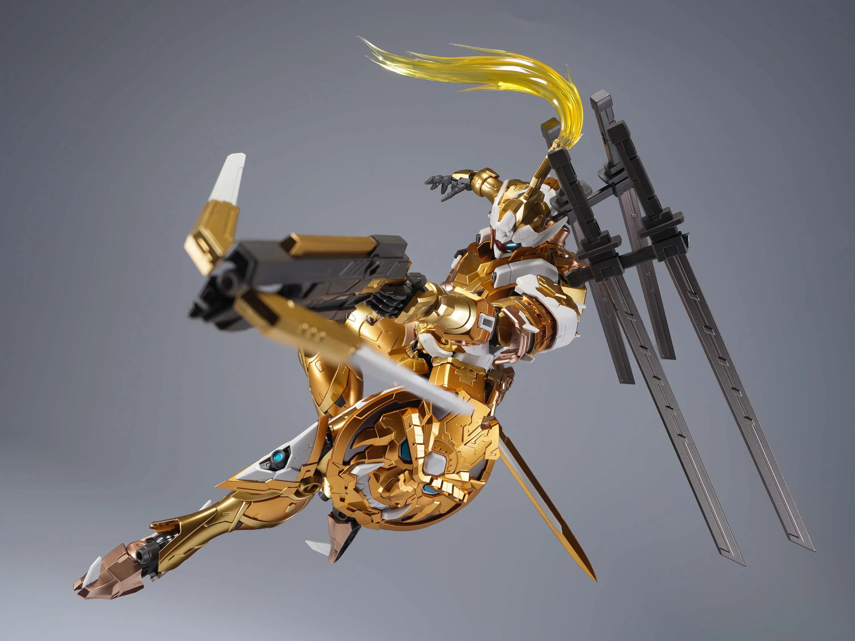 MOTOR NUCLEAR - MNP-XH08A Type Wei-Yuan Royal Guard - Model Kit 19cm