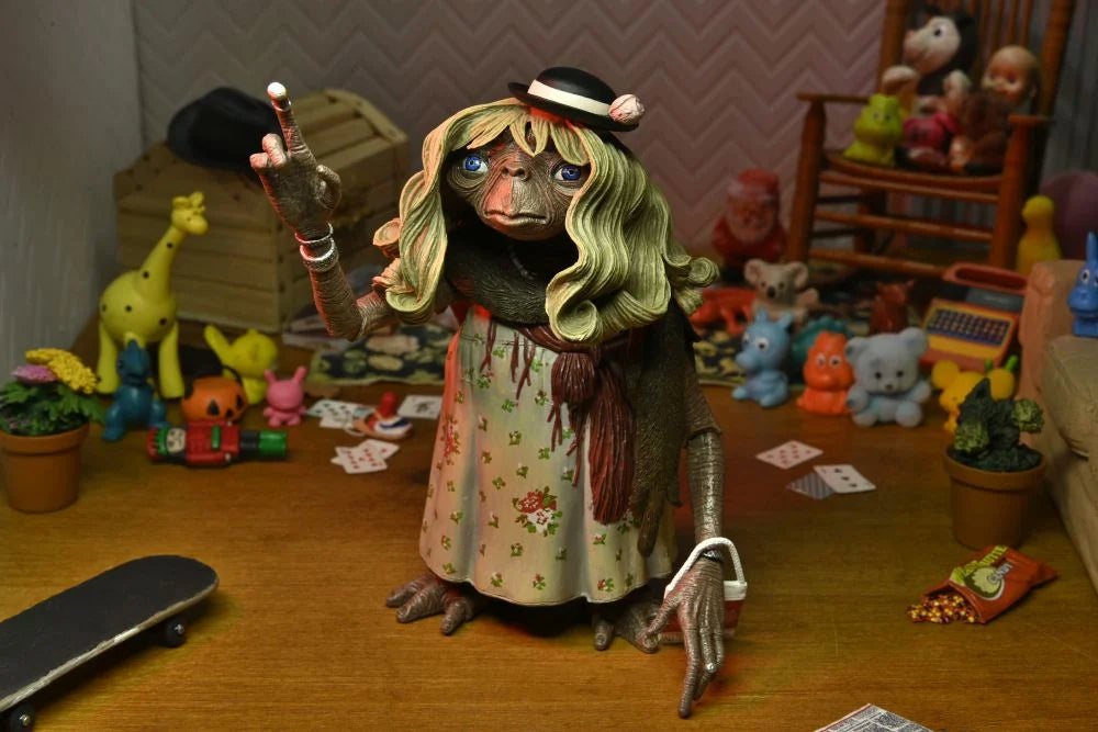 ET – Ultimate Dress-Up ET – Figur 40. Jubiläum 18 cm