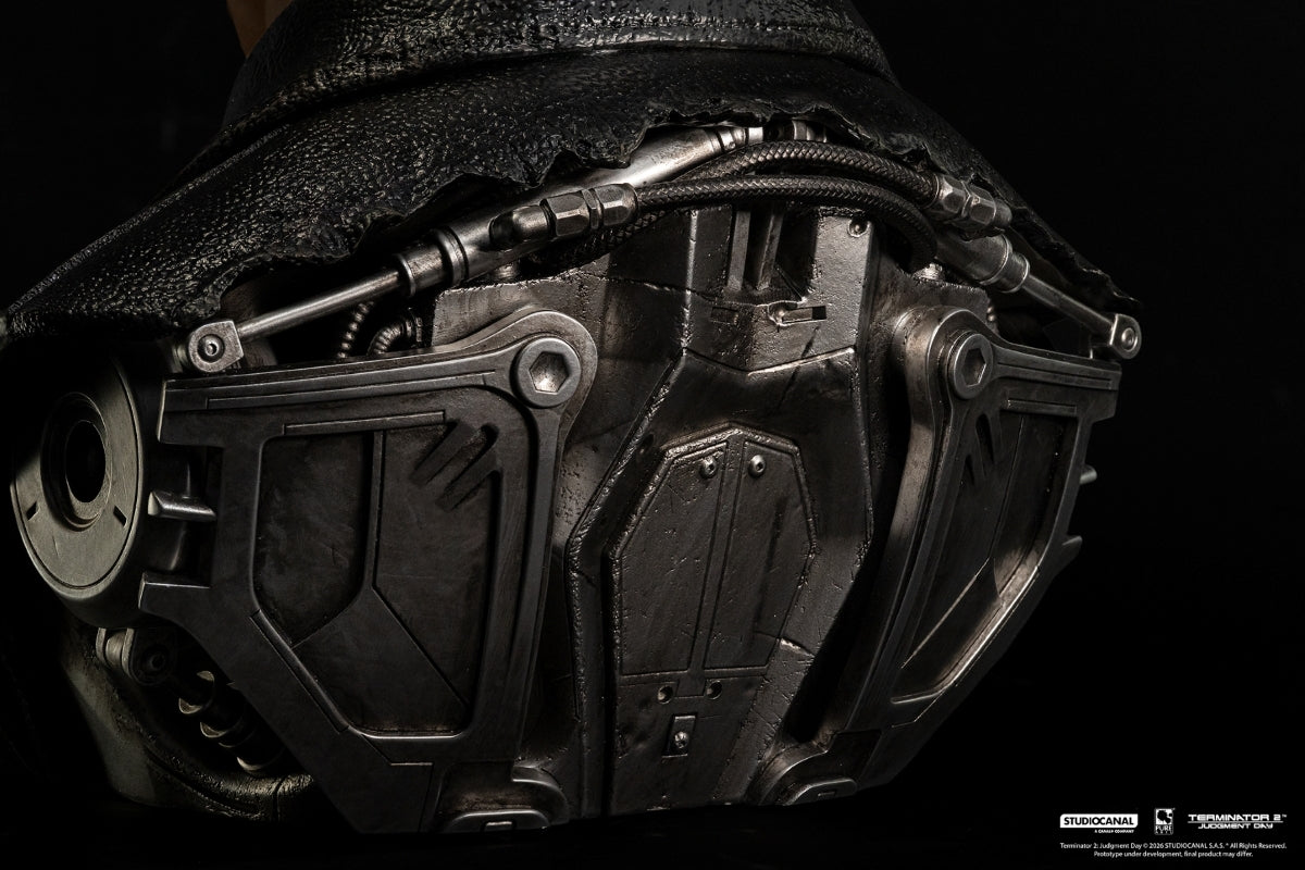 TERMINATOR 2 - T-800 Model 101 Battle Damaged -Scale Art Mask 1/1 47cm