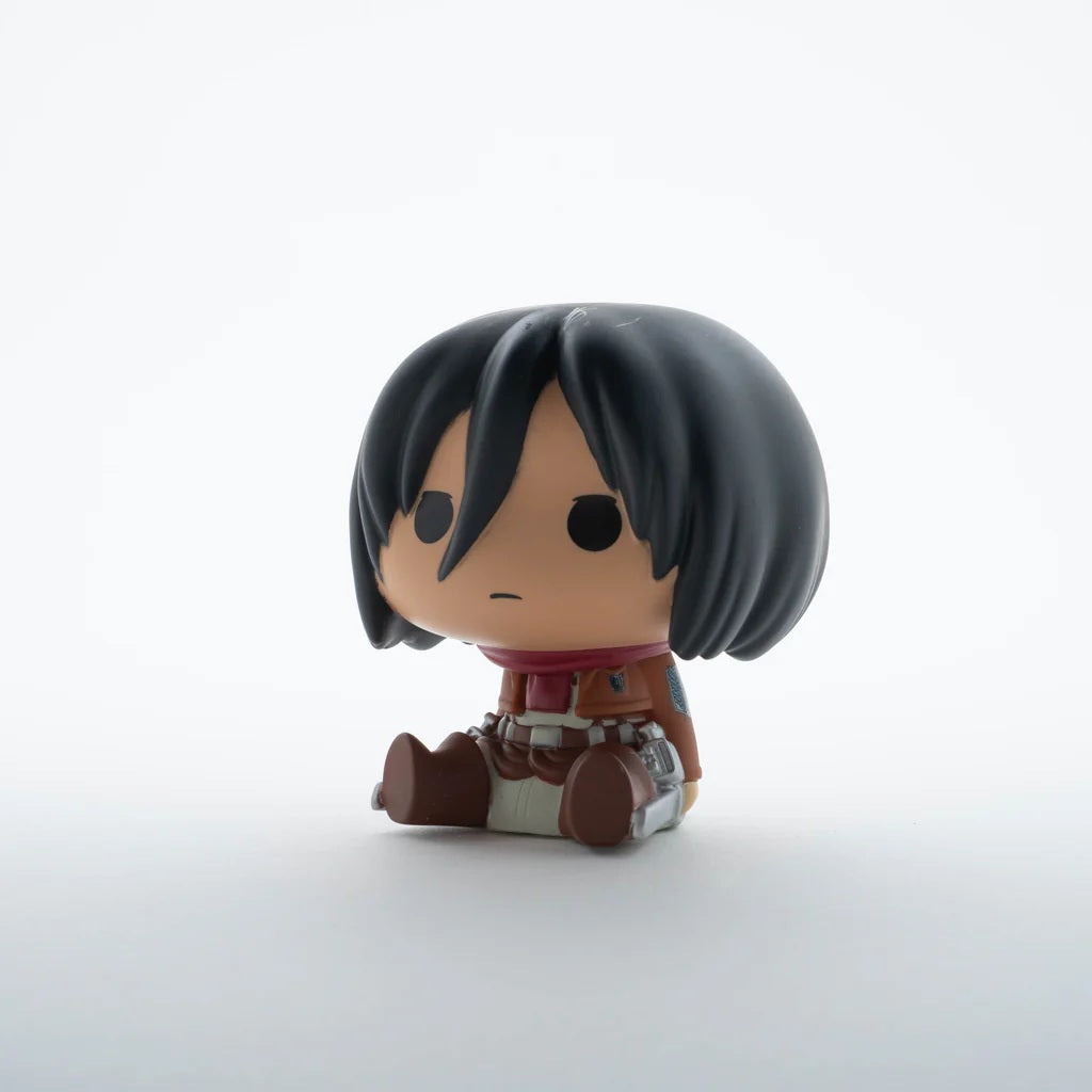 ATTACK ON TITAN – Mini-Spardose – Chibi Mikasa – 13 cm