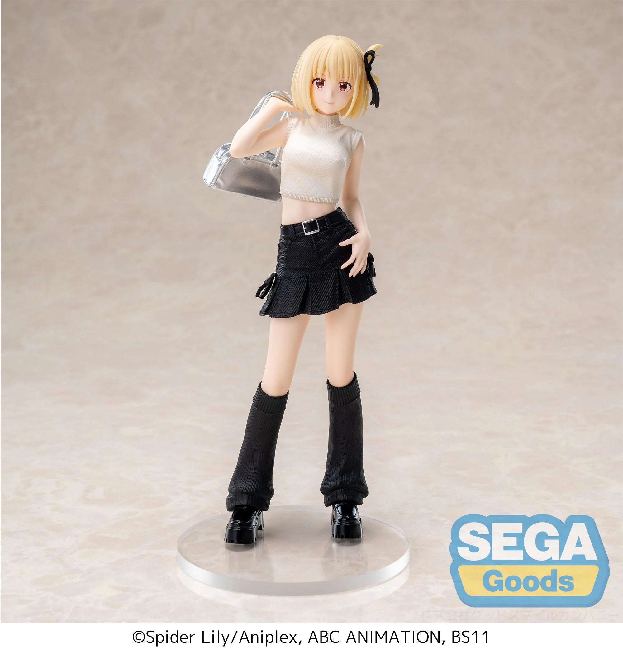 LYCORIS RECOIL - Chisato "Street Snap" - Figure High Premium 20cm