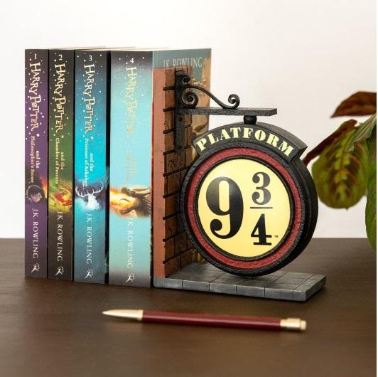 HARRY POTTER - Platform 9 3/4 - Bookend 13cm