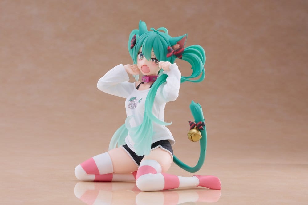 HATSUNE MIKU - Miku "Cat Ear t-Shirt" - Statue Desktop Cute 13cm
