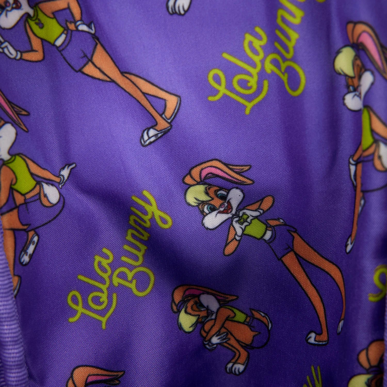LOONEY TUNES - Lola Bunny - Sling Bag LoungeFly