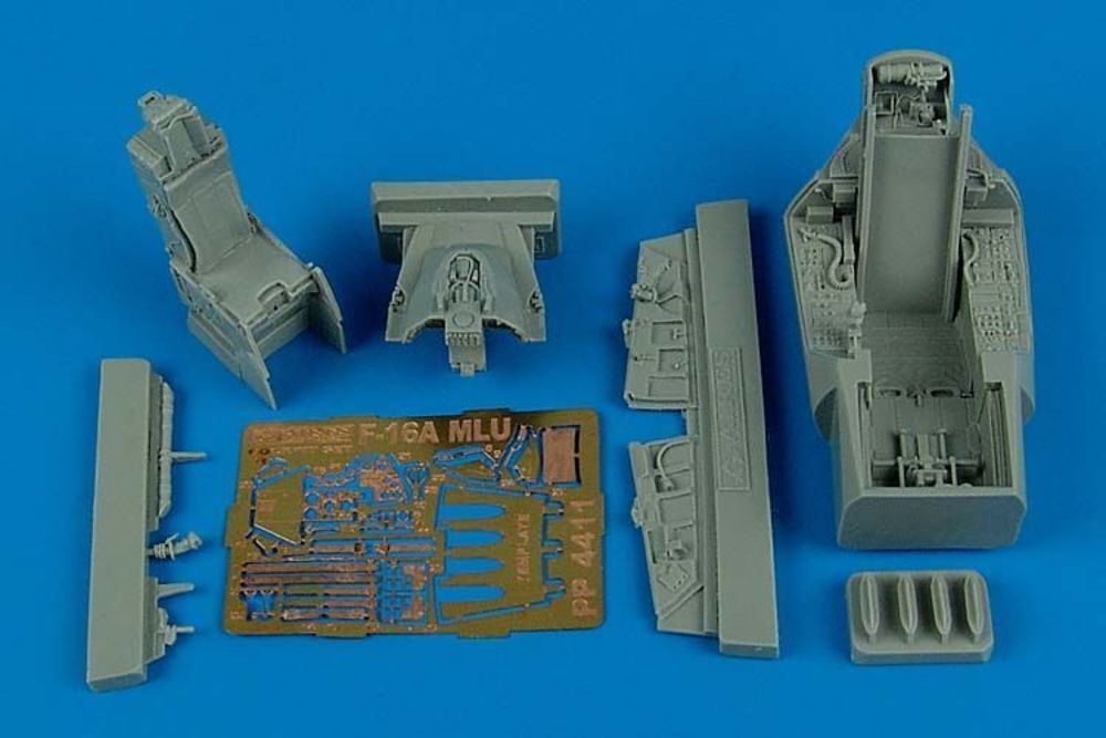 F-16A MLU Falcon cockpit set f��r Hasegawa Bausatz