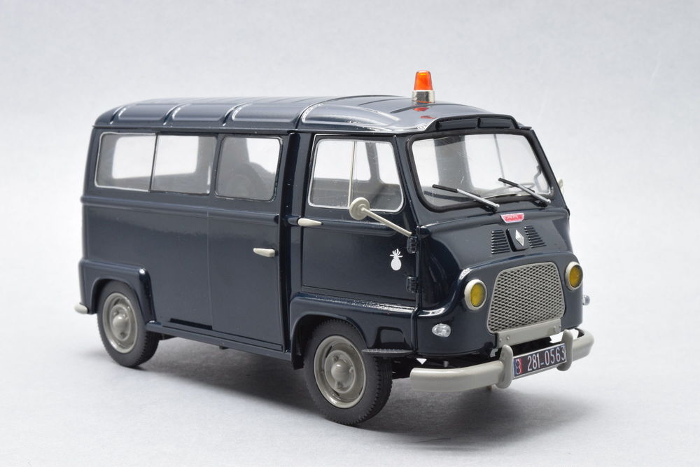 RENAULT Estafette Gendarmerie New Mould