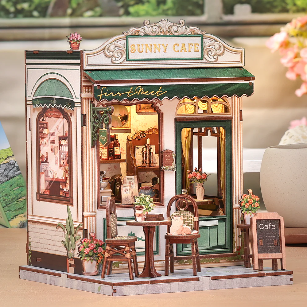 MINIATURE HOUSE - DIY- Sunny Cafe - 233pc + LED Light