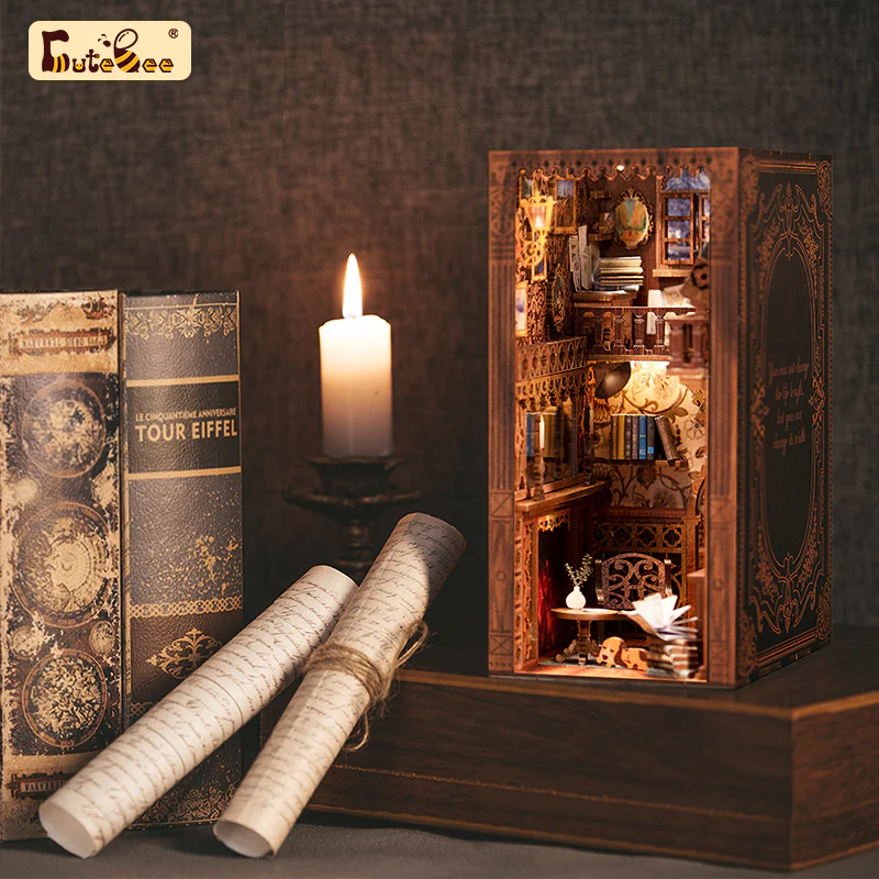 BOOK NOOK KIT - DIY - Eternal Bookstore - 172pc + LED Light