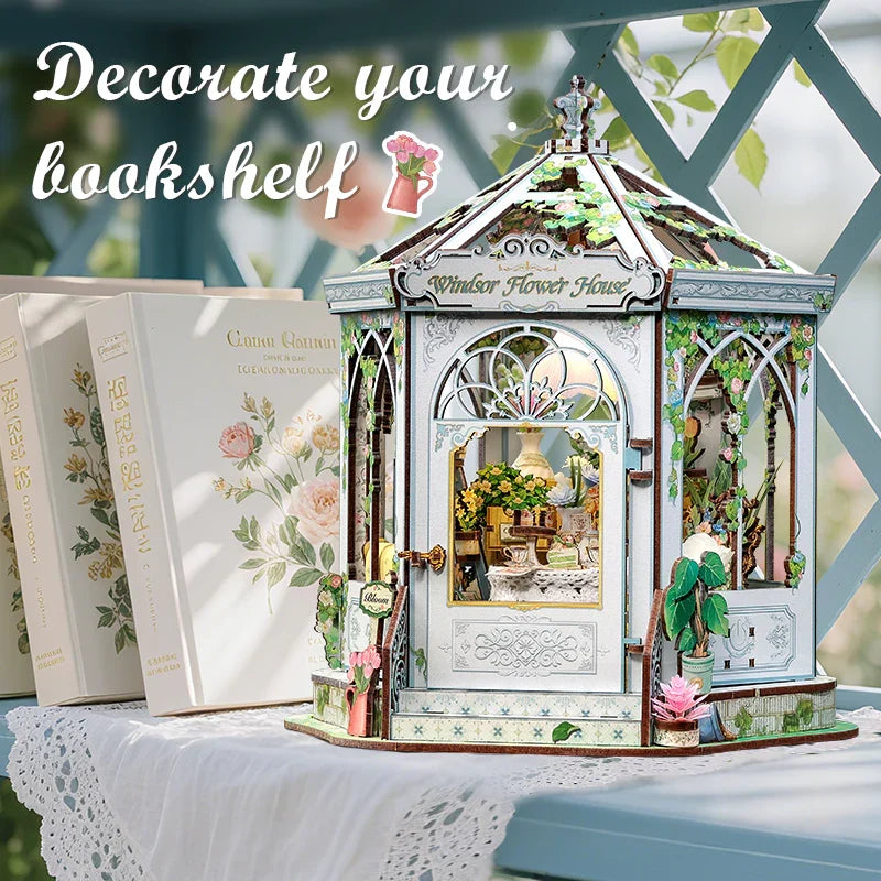 MINIATURE HOUSE - DIY- Windsor Flower House - 235pc + LED Light
