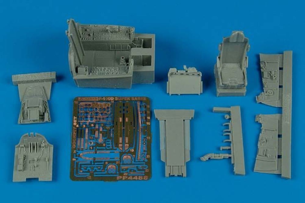 F-100D Super Sabre cockpit set (TRU)