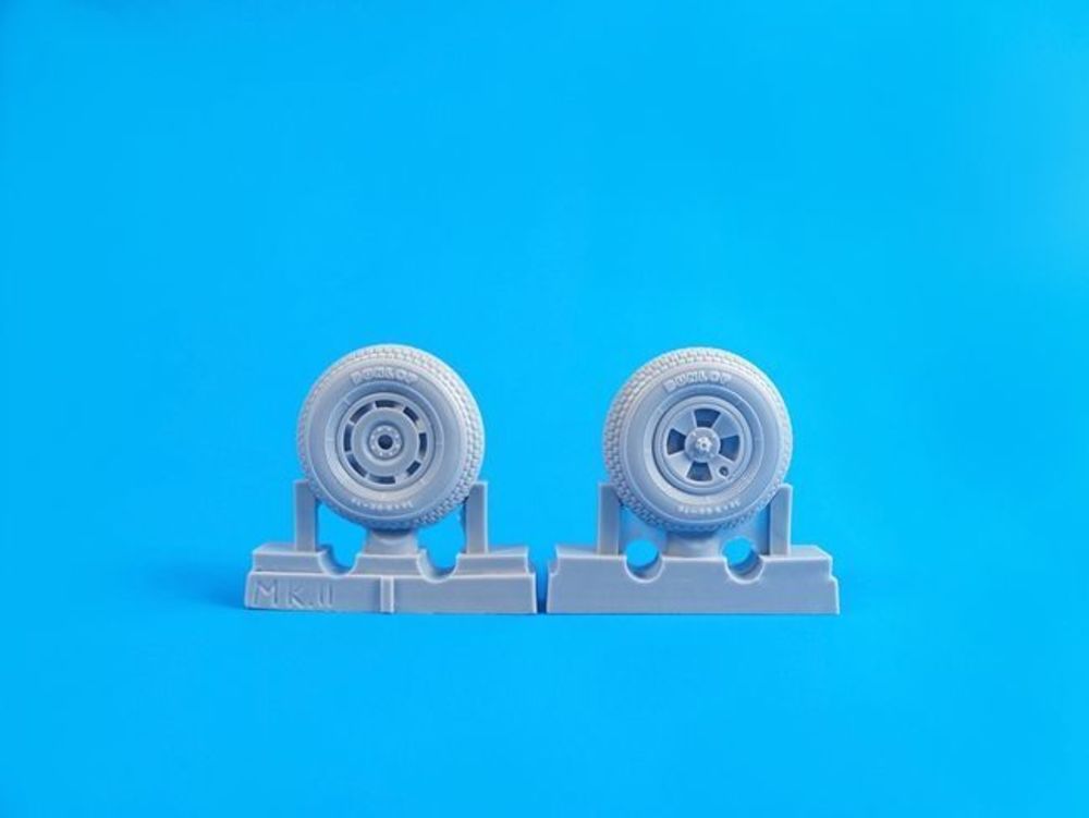 Tempest Mk.II/V/VI-Square Tread Pattern Mainwheels f. Spacial Hobby