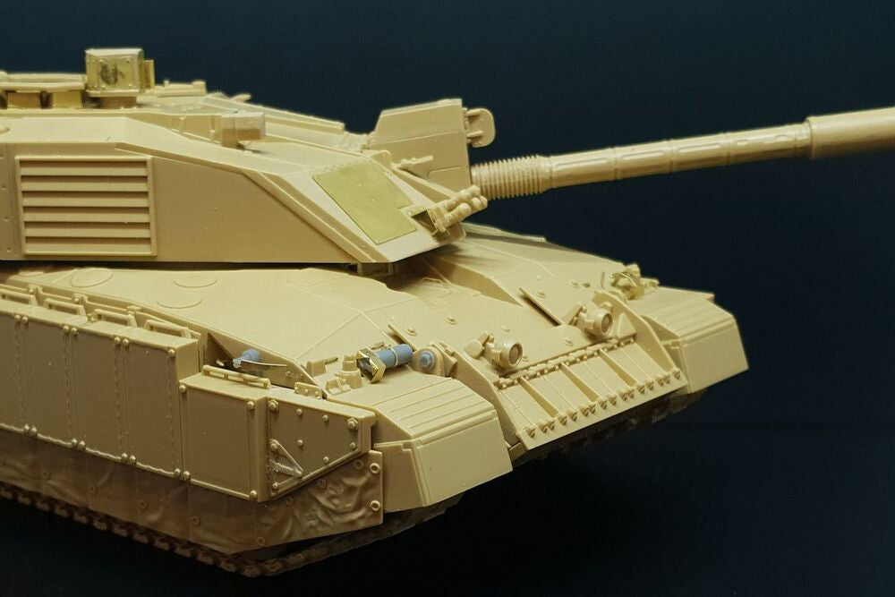 Challenger 2 (Tamiya kit)