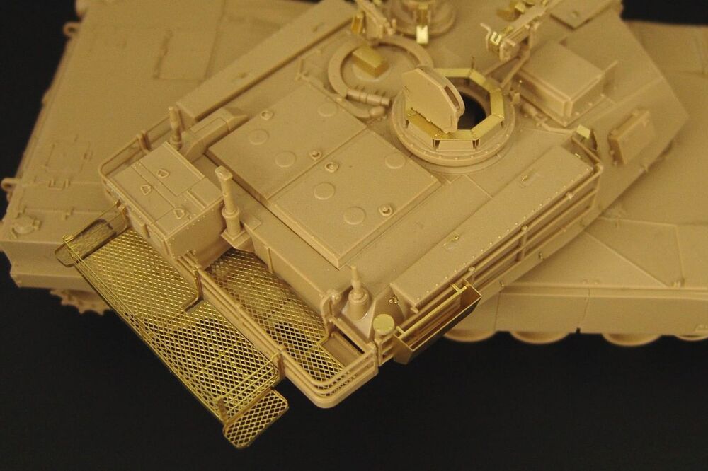 M1A2 Abrams (Tamiya kit)