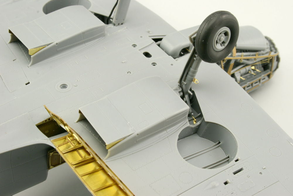 Spitfire Mk.IX exterior f��r Tamiya