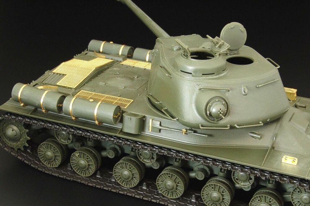 IS-2