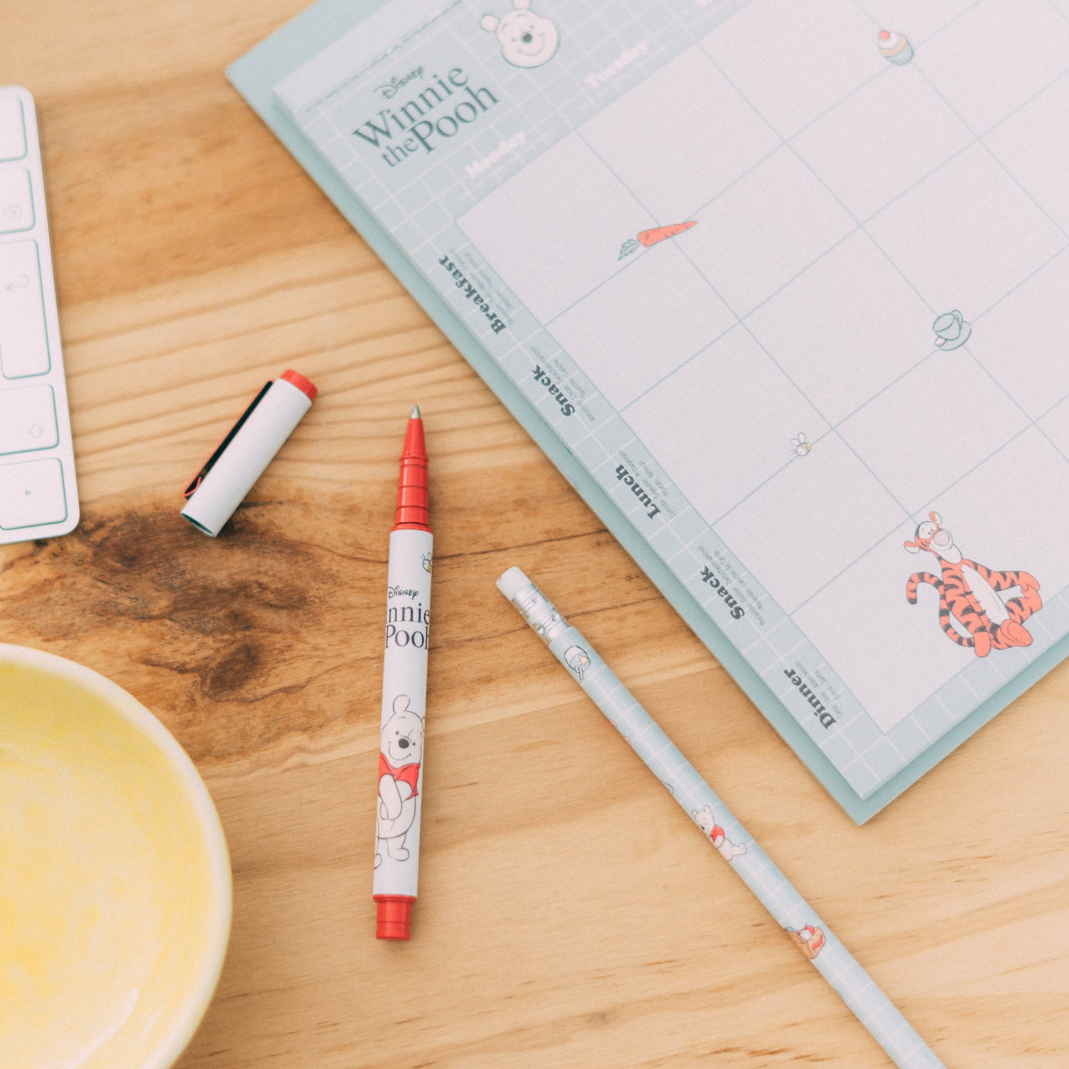 WINNIE THE POOH - Pencil Case Set with Pen & Pencil