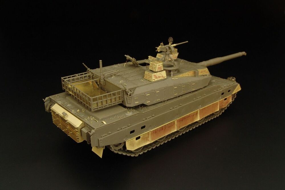 JGSDF TYPE 10 Tank ( Tamiya kit)