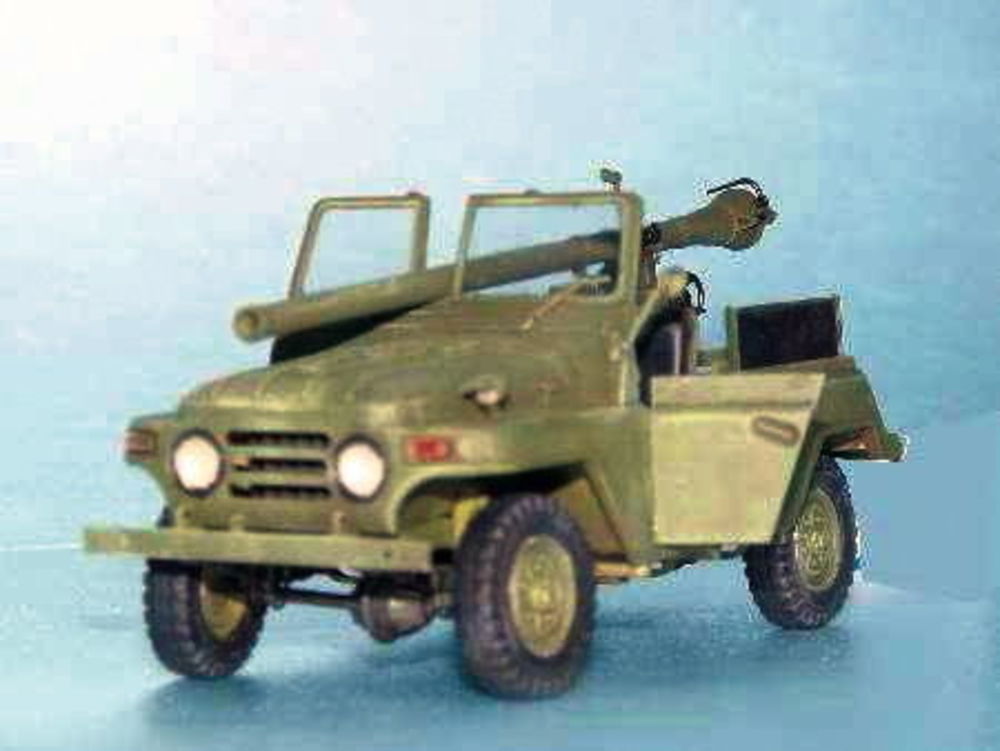 Chinesischer Gel��ndewagen BJ212A