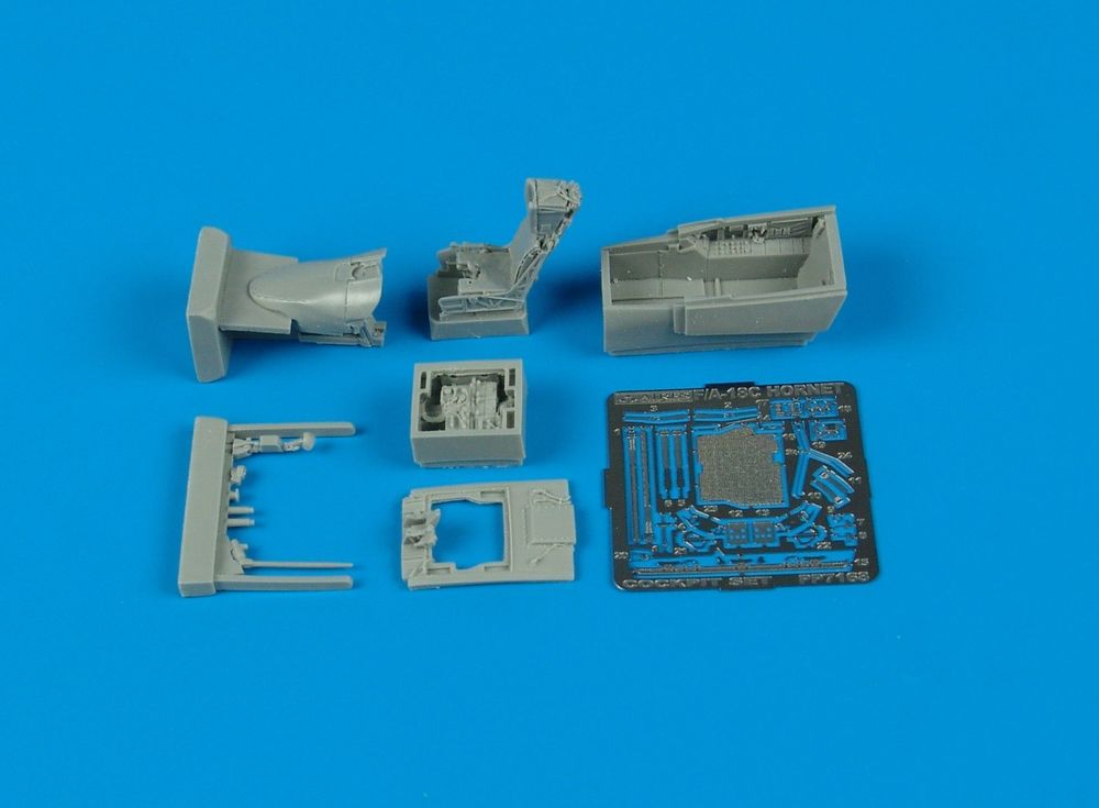 F/A-18C Hornet cockpit set f��r Hasegawa Bausatz