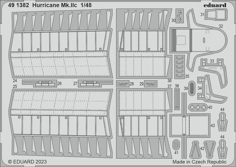 Hurricane Mk.IIc 1/48 ARMA HOBBY