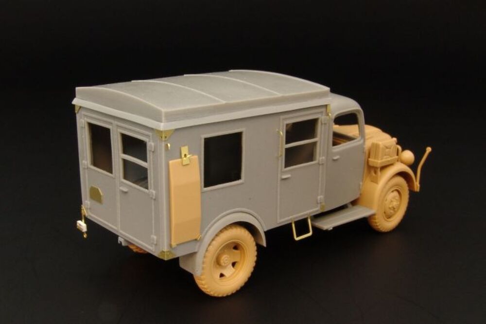 Kfz 31 STEYR 1500 Sanit��tswagen