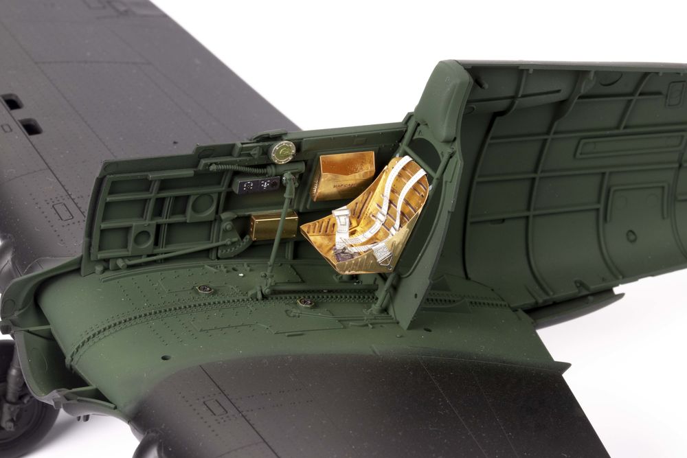 Hawk 81-A2 seatbelts STEEL 1/32