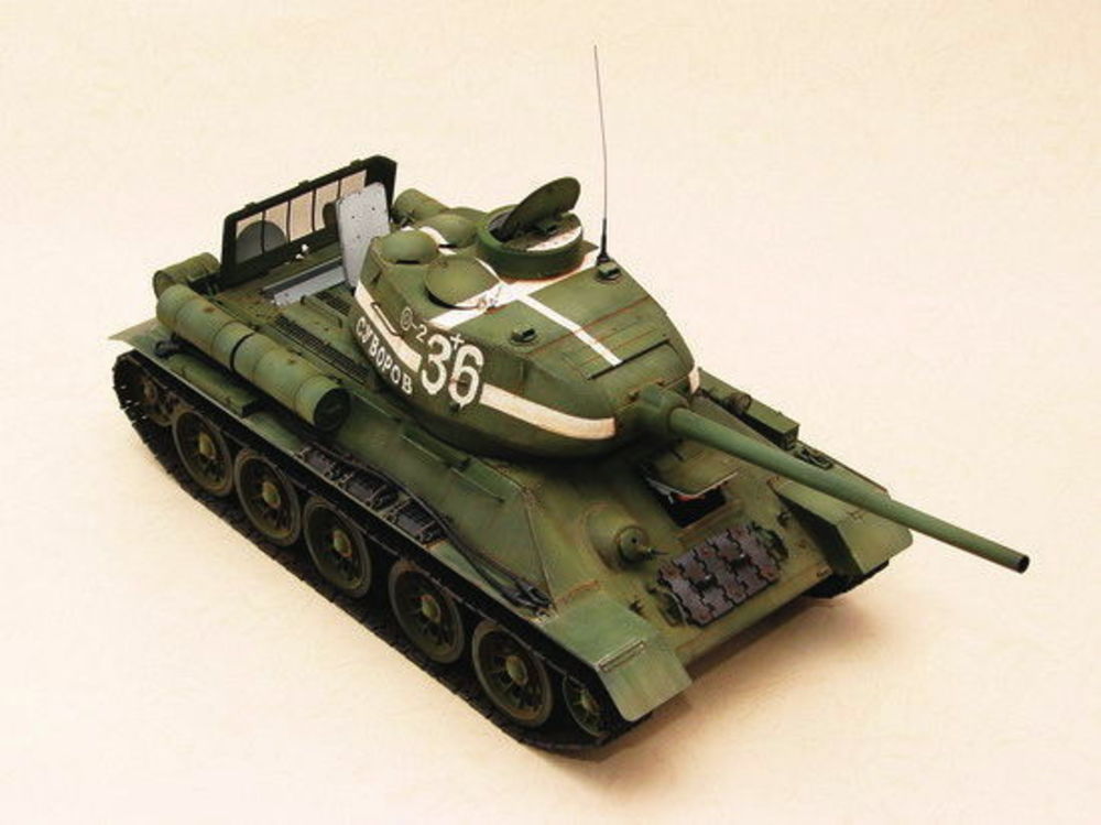 T-34/85 1944 Baunummer 183