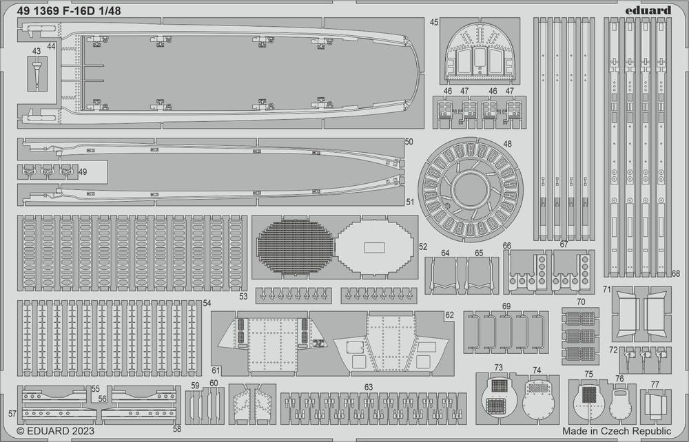 F-16D Block 30 1/48 KINETIC