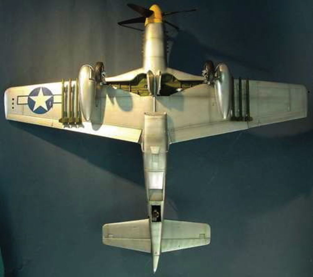 North American P-51 D Mustang IV