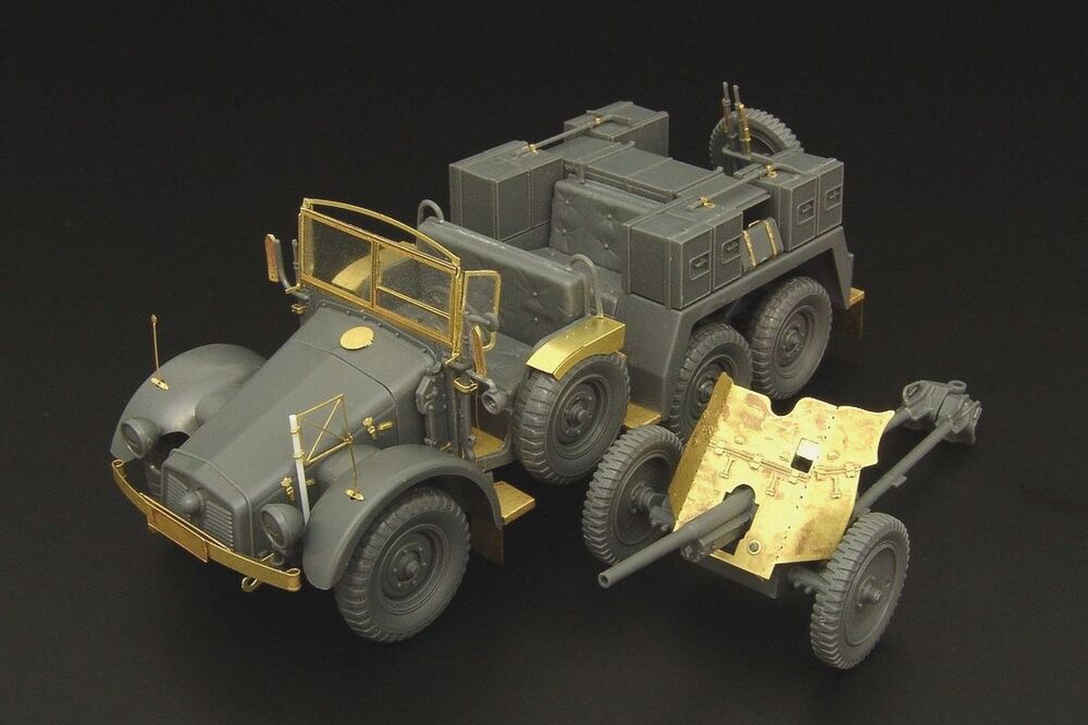 Kfz 69 Krupp  with 3 7cm Pak (Tamiya)