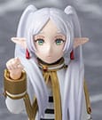 Frieren: Beyond Journey's End PM Perching PVC Statue Frieren Poking Something 10 cm