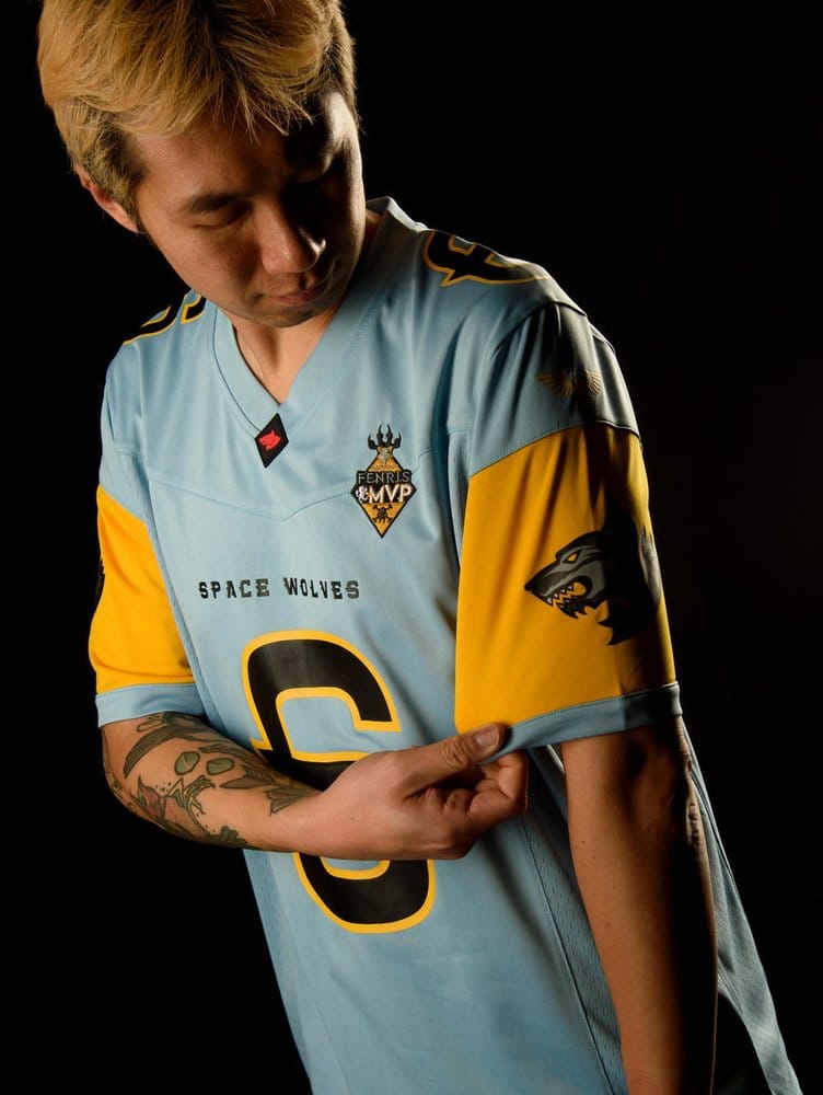 Warhammer 40,000 Sports Jersey Shirt Space Wolves - XL
