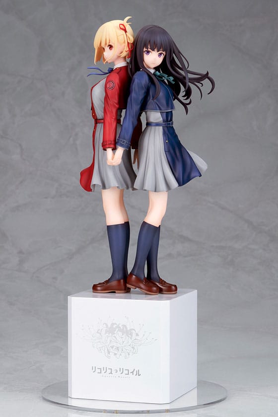 Lycoris Recoil PVC Statue 1/8 Chisato Nishikigi & Takina Inoue 30 cm