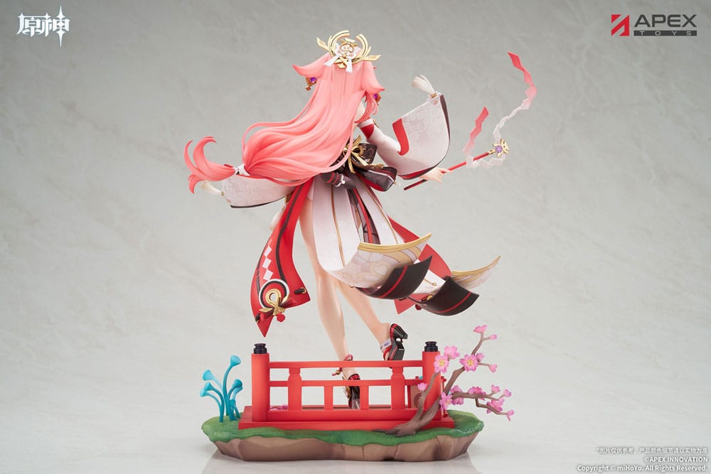 Genshin Impact PVC Statue 1/7 Yae Miko Astute Amusement Ver. 28 cm
