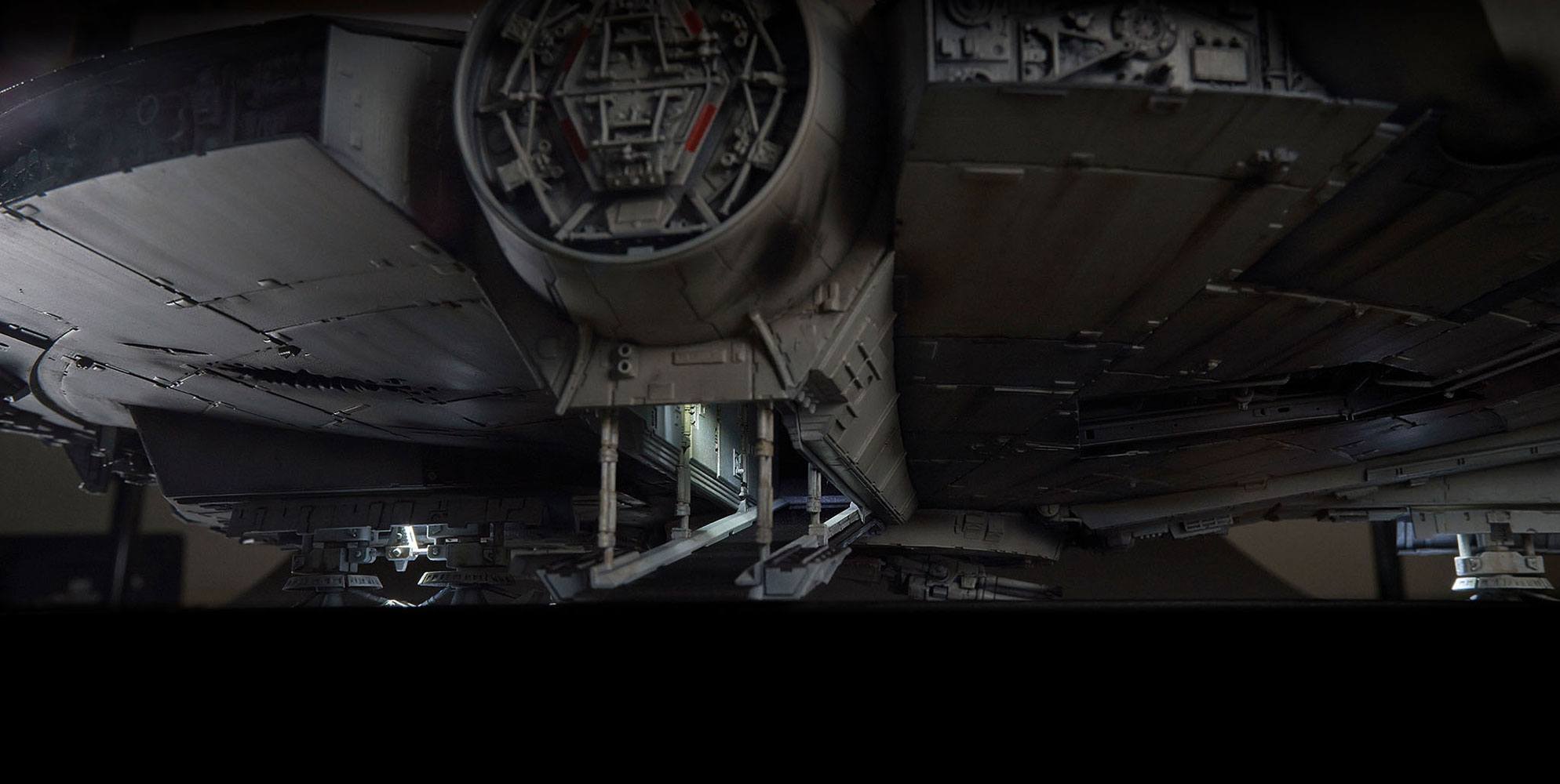 Star Wars Episode IV Perfect Grade Plastikmodellbausatz 1/72 Millennium Falcon 48 cm