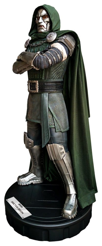 Marvel Avengers: Doomsday Life-Size Statue Doctor Doom 198 cm