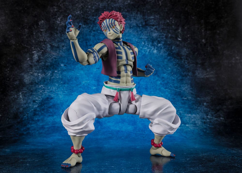 Demon Slayer: Kimetsu no Yaiba S.H.Figuarts Action Figure Akaza 15 cm