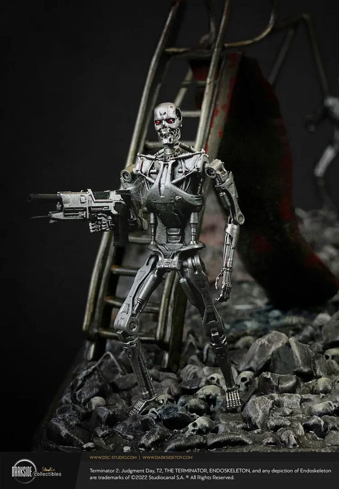 Terminator 2 Judgement Day Replica Aerial Hunter Killer 30th Anniversary Edition 60 cm