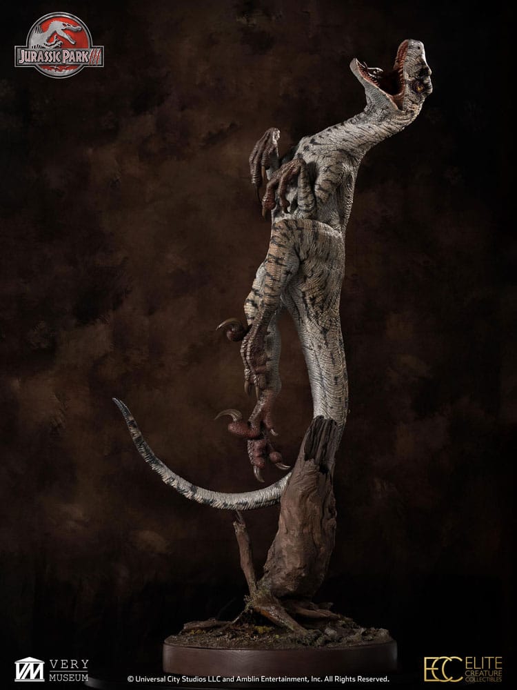 Jurassic Park III Maquette 1/4 Female Velociraptor White Queen 103 cm